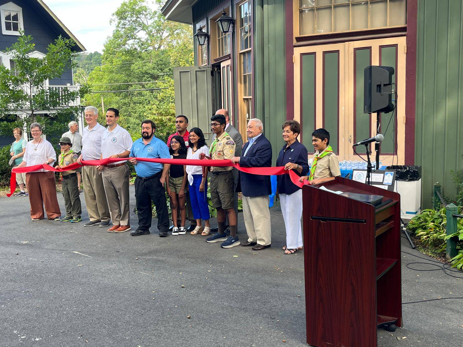 Ribbon-cutting event celebrating the launch of the Mount Tabor walking tour.